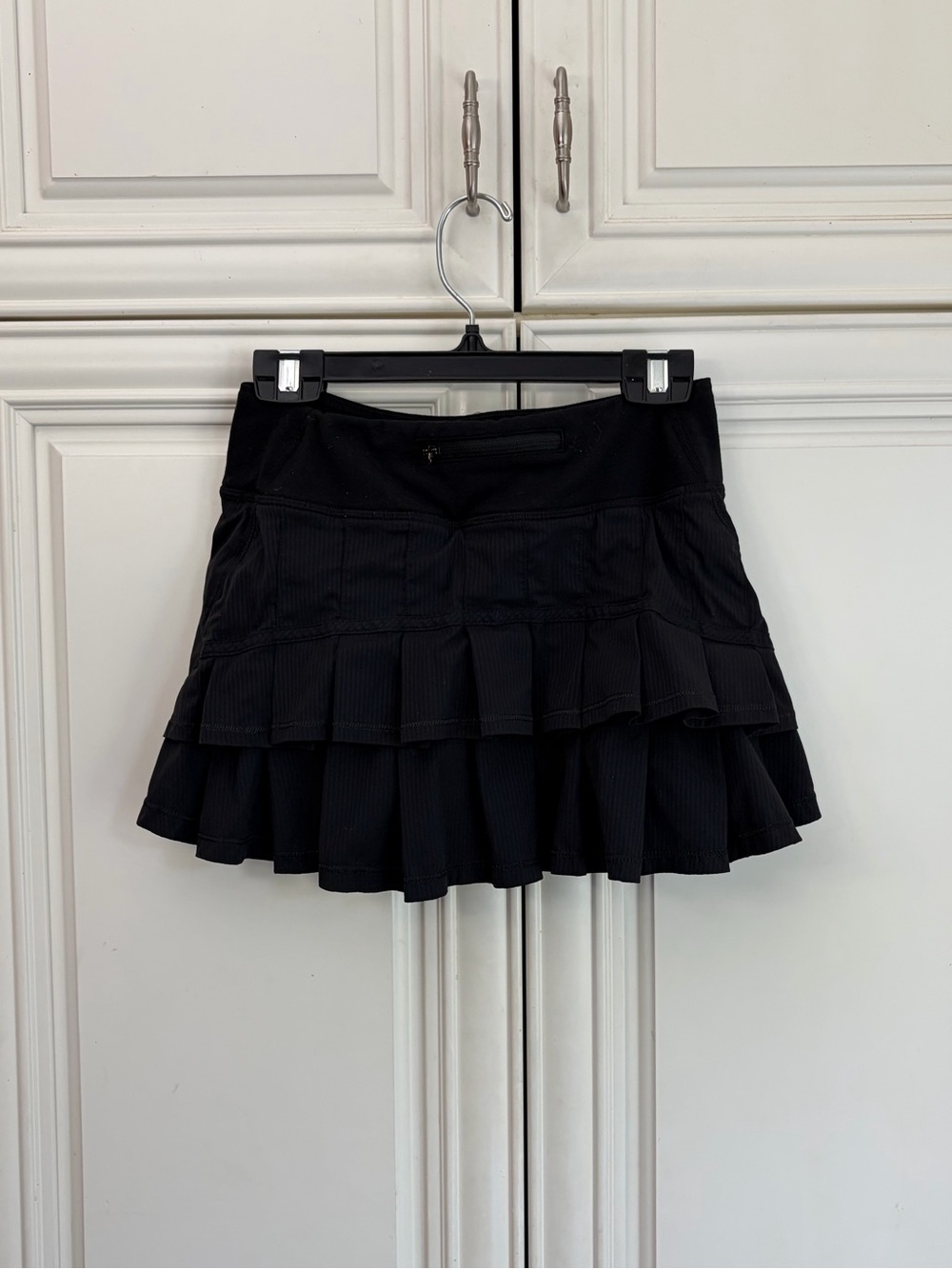 Ivivva by Lululemon girls tennis skirt